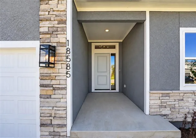Photo 1 of Single family home for sale at 18585 W 195th Street, Spring Hill, KS 66083 | MLS# 2646589 | Listing updated on 2026-10-18