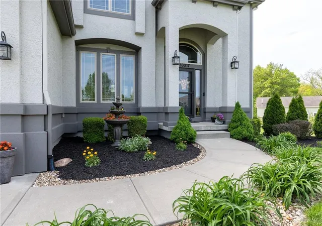 Photo 3 of Single family home for sale at 13017 Kelli Dr, Kearney, MO 64060 | MLS# 2646602 | Listing updated on 2026-10-13