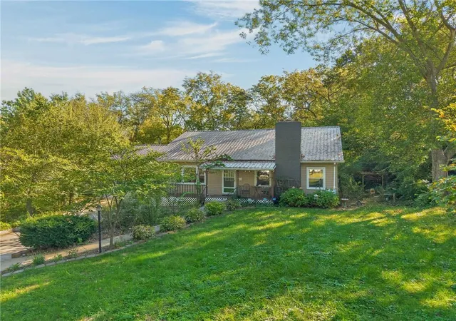 Photo 1 of Single family home for sale at 115 S Titus Ave, Excelsior Springs, MO 64024 | MLS# 2646610 | Listing updated on 2026-10-15