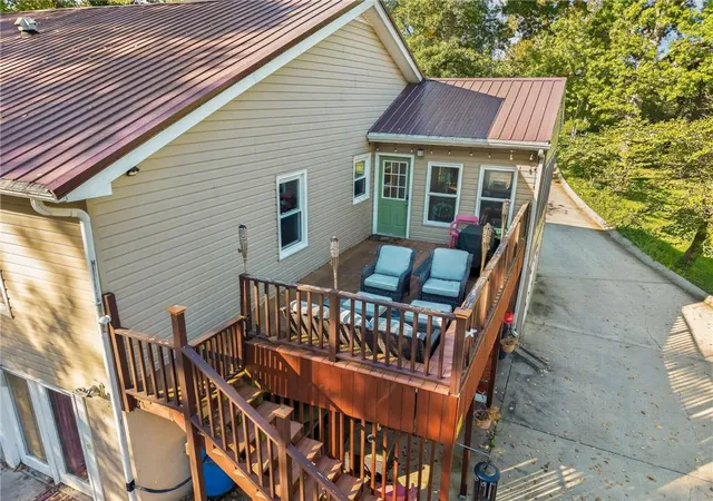 Photo 4 of Single family home for sale at 115 S Titus Ave, Excelsior Springs, MO 64024 | MLS# 2646610 | Listing updated on 2026-10-15
