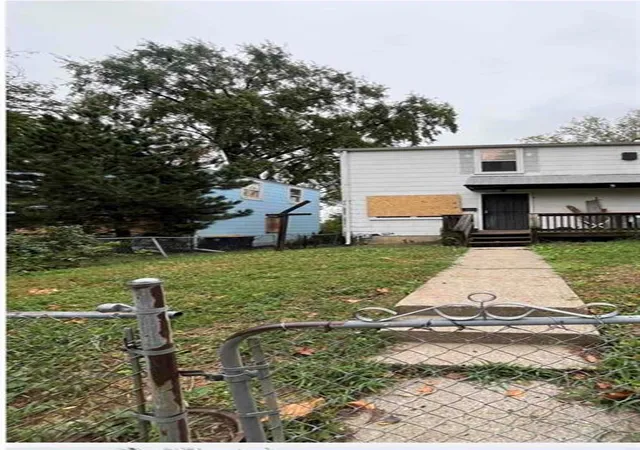 Photo 2 of Sale Pending at 5525 Wabash Ave, Kansas City, MO 64130 | MLS# 2646616 | Listing updated on 2026-10-20