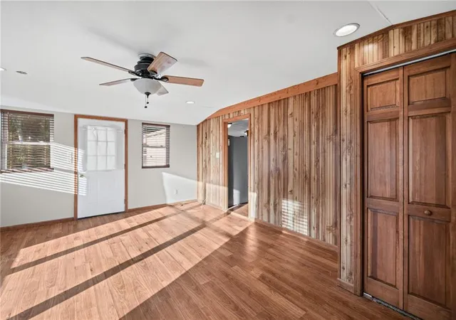 Photo 4 of Single family home for sale at 24071 Iguana Rd, Brookfield, MO 64628 | MLS# 2646624 | Listing updated on 2026-10-14
