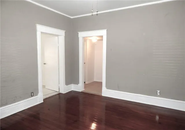 Photo 4 of Single family home for sale at 452 Water St, Liberty, MO 64068 | MLS# 2646635 | Listing updated on 2026-10-20