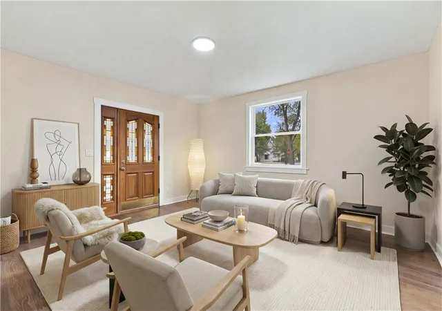 Photo 4 of Single family home for sale at 602 S Clark St, Fort Scott, KS 66701 | MLS# 2646646 | Listing updated on 2026-10-17
