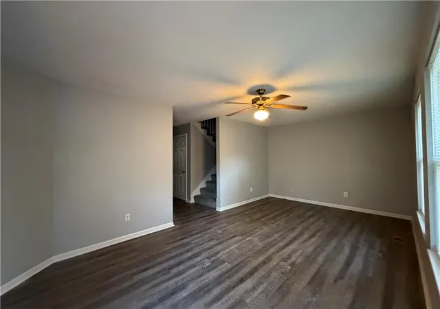 Photo 4 of House for sale at 1700 W Walnut St, Independence, MO 64050 | MLS# 2646667 | Listing updated on 2026-10-12