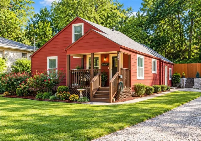 Photo 1 of Single family home for sale at 449 N 31st Street, Kansas City, KS 66102 | MLS# 2646674 | Listing updated on 2026-10-15