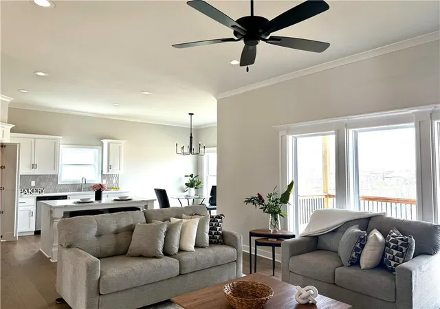 Photo 4 of Single family home for sale at 9913 N Manning Ave, Kansas City, MO 64157 | MLS# 2646679 | Listing updated on 2026-10-12