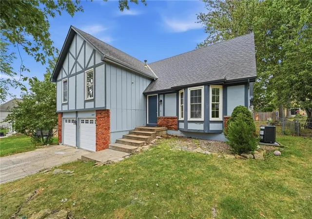 Photo 2 of Single family home for sale at 2004 E 144th Terrace, Olathe, KS 66062 | MLS# 2646688 | Listing updated on 2026-10-22