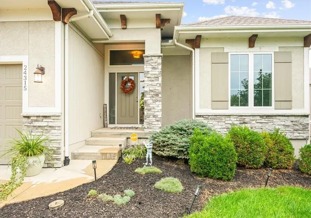 Photo 2 of Single family home for sale at 24315 W 91st Place, Lenexa, KS 66227 | MLS# 2646697 | Listing updated on 2026-10-18