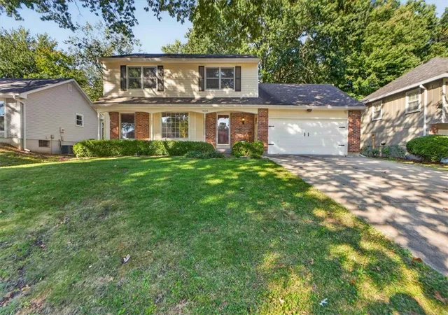 Photo 2 of Single family home for sale at 10228 Caenen Dr, Lenexa, KS 66215 | MLS# 2646711 | Listing updated on 2026-10-15