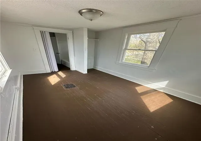 Photo 17 of Single family home for sale at 4523 Wabash Ave, Kansas City, MO 64130 | MLS# 2646727 | Listing updated on 2026-10-20
