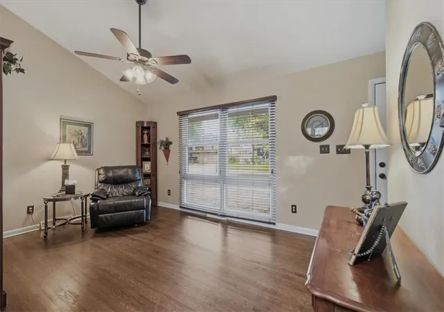 Photo 3 of Single family home for sale at 3501 Woodbury St, Independence, MO 64055 | MLS# 2646736 | Listing updated on 2026-10-26
