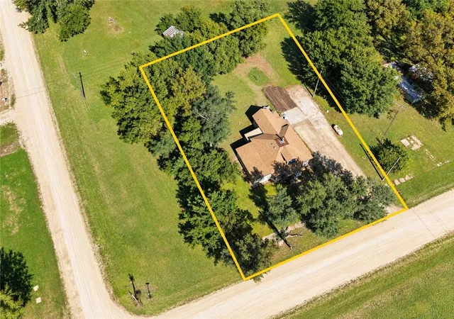 Photo 3 of Single family home for sale at 3735 Loretta Trl, Beloit, KS 67420 | MLS# 2646741 | Listing updated on 2026-10-13