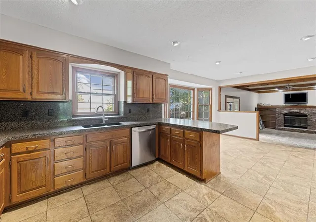 Photo 3 of Sale Pending at 14804 W 84th Terrace, Lenexa, KS 66215 | MLS# 2646745 | Listing updated on 2026-10-19