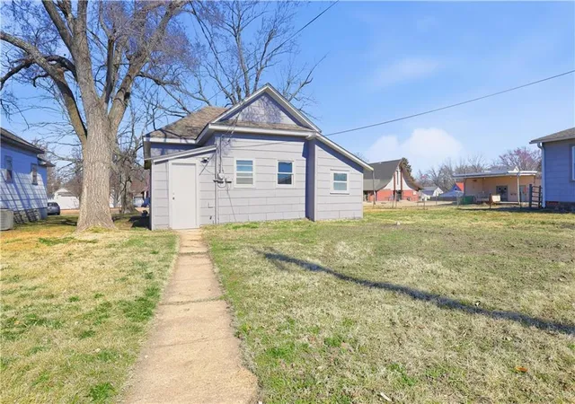 Photo 14 of Single family home for sale at 517 Parker Ave, Osawatomie, KS 66064 | MLS# 2646751 | Listing updated on 2026-10-17