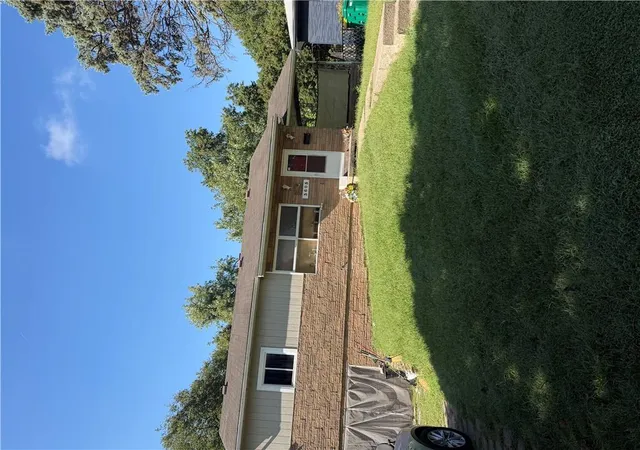Single family home for sale at 3605 Sloan Dr, Kansas City, KS 66104 | MLS# 2646779