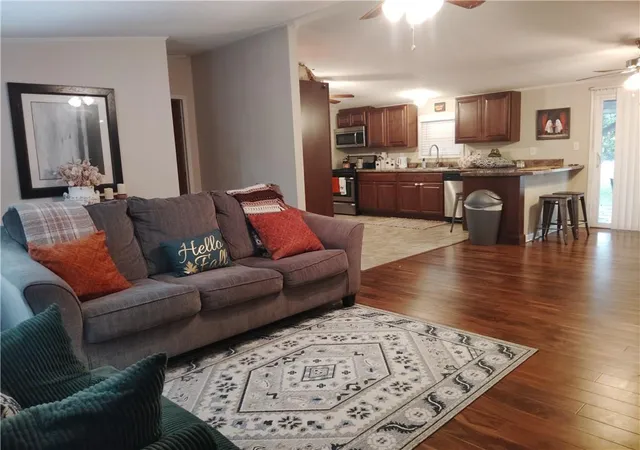 Photo 3 of Single family home for sale at 78 Newberry Dr, Linn Valley, KS 66040 | MLS# 2646801 | Listing updated on 2026-10-21