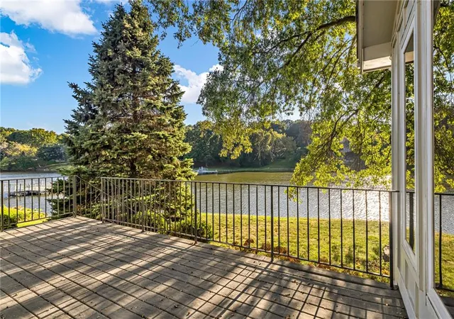 Photo 2 of Sale Pending at 3806 Beechwood Dr, Lees Summit, MO 64064 | MLS# 2646817 | Listing updated on 2026-10-17