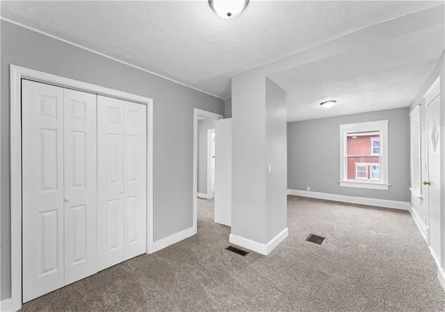 Photo 3 of Single family home for sale at 222 N 17th Street, Kansas City, KS 66102 | MLS# 2646820 | Listing updated on 2026-10-13