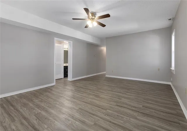 Photo 2 of Single family home for sale at 1212 Kingman St, Leavenworth, KS 66048 | MLS# 2646823 | Listing updated on 2026-10-14
