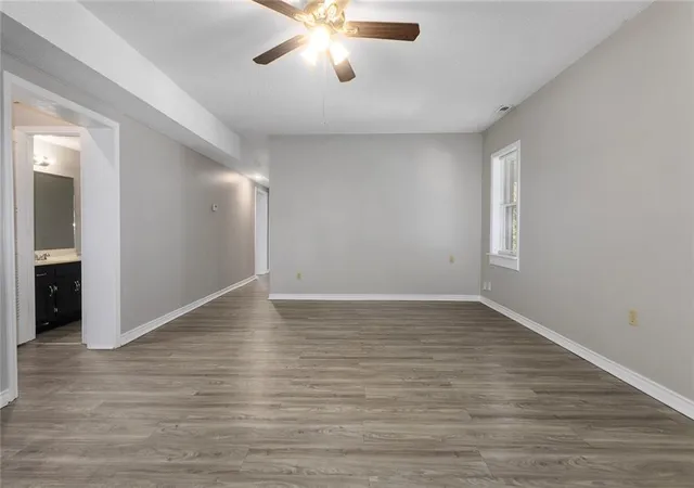 Photo 3 of Single family home for sale at 1212 Kingman St, Leavenworth, KS 66048 | MLS# 2646823 | Listing updated on 2026-10-14