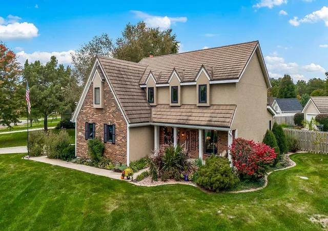 Photo 1 of Single family home for sale at 12306 W 154th Terrace, Overland Park, KS 66221 | MLS# 2646828 | Listing updated on 2026-10-29