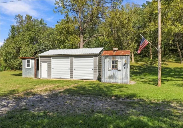 Photo 3 of Single family home for sale at 4845 Clare Rd, Shawnee, KS 66226 | MLS# 2646840 | Listing updated on 2026-10-16