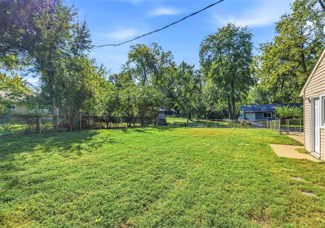 Photo 33 of Single family home for sale at 11235 Bristol Ter, Kansas City, MO 64134 | MLS# 2646853 | Listing updated on 2026-10-19