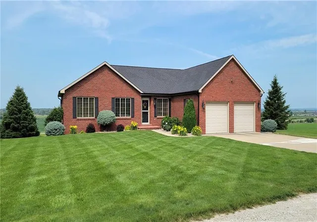 Photo 1 of Single family home for sale at Kingsview Dr, Mound City, MO 64470 | MLS# 2646865 | Listing updated on 2026-10-14