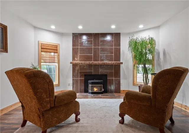 Photo 3 of Single family home for sale at 119 NE 1050th Road, Warrensburg, MO 64093 | MLS# 2646875 | Listing updated on 2026-10-13