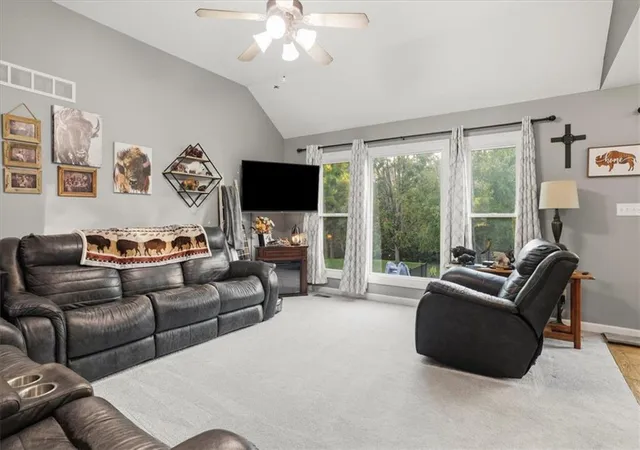 Photo 3 of Single family home for sale at 8 Mackenzie Dr, Saint Joseph, MO 64503 | MLS# 2646899 | Listing updated on 2026-10-14