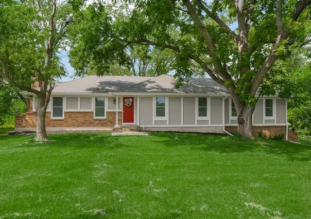 Photo 1 of Single family home for sale at 7910 E 233rd Street, Peculiar, MO 64078 | MLS# 2646903 | Listing updated on 2026-10-22