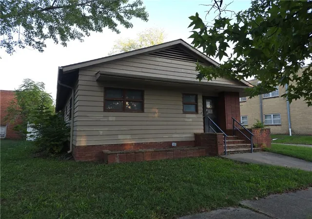 Photo 1 of Single family home for sale at 203 N Walnut, Iola, KS 66749 | MLS# 2646905 | Listing updated on 2026-10-14