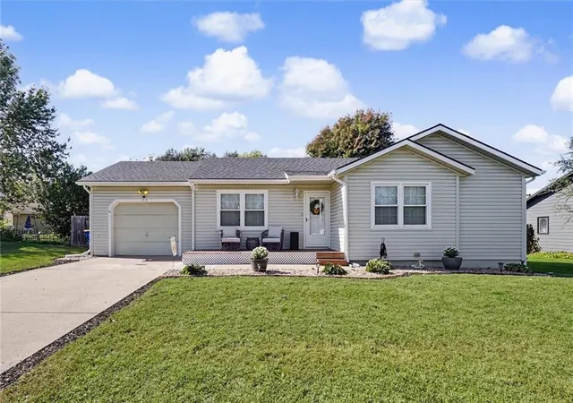 Photo 1 of Single family home for sale at 1515 Cedar St, Eudora, KS 66025 | MLS# 2646909 | Listing updated on 2026-10-15