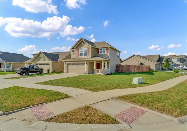 Photo 1 of Single family home for sale at 1035 W 30th Terrace, Lawrence, KS 66046 | MLS# 2646936 | Listing updated on 2026-10-20
