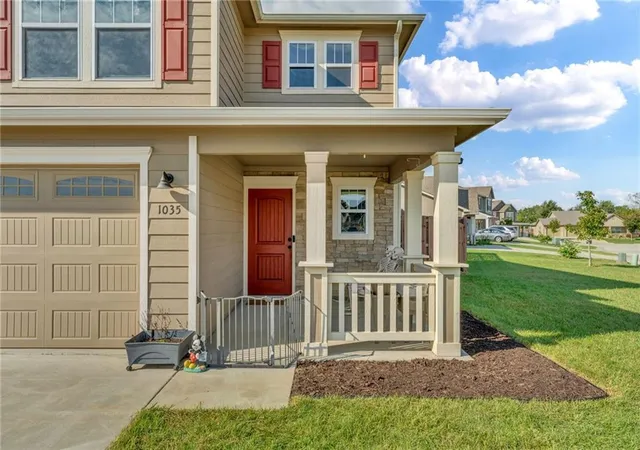 Photo 4 of Single family home for sale at 1035 W 30th Terrace, Lawrence, KS 66046 | MLS# 2646936 | Listing updated on 2026-10-20