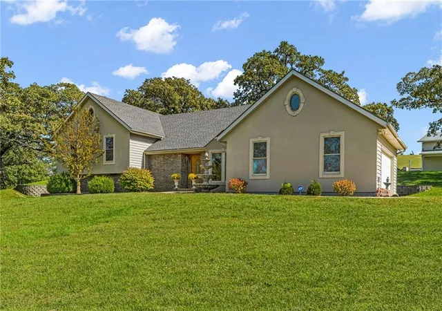 Photo 3 of Single family home for sale at 9027 Us 59 Hwy, Atchison, KS 66002 | MLS# 2646939 | Listing updated on 2026-10-14