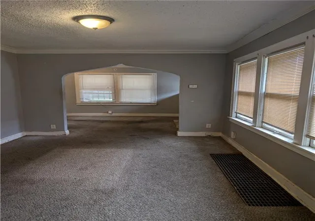 Photo 4 of Sale Pending at 3030 Avenue, Kansas City, MO 64151 | MLS# 2646941 | Listing updated on 2026-10-15