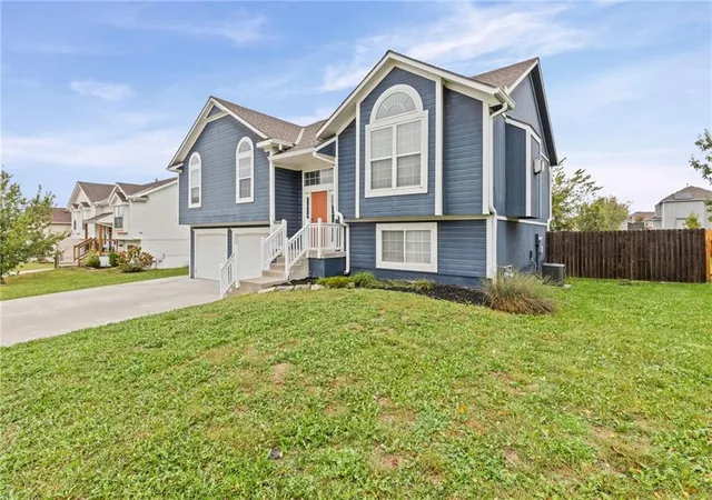 Photo 3 of Single family home for sale at 12208 White Oak St, Peculiar, MO 64078 | MLS# 2646942 | Listing updated on 2026-10-17