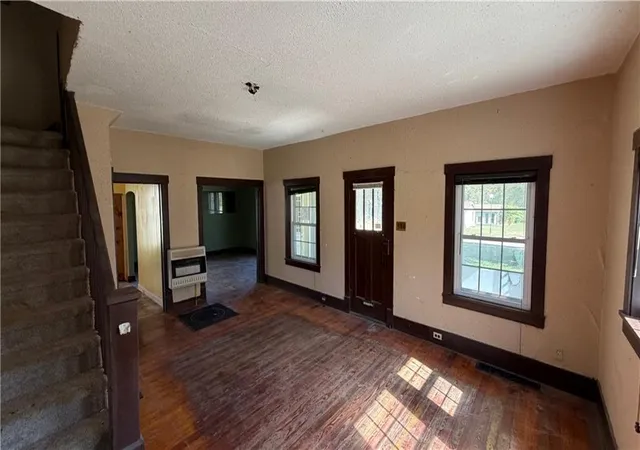 Photo 3 of Single family home for sale at 202 N 12th Street, Hiawatha, KS 66434 | MLS# 2646944 | Listing updated on 2026-10-22