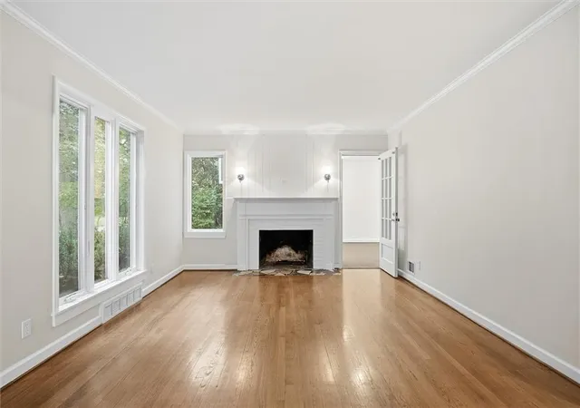 Photo 2 of Single family home for sale at 4124 Brookridge Dr, Fairway, KS 66205 | MLS# 2646949 | Listing updated on 2026-10-18