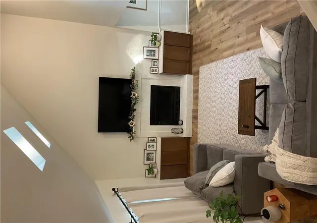 Photo 1 of Single family home for sale at 12100 59 Street, Kansas City, MO 64133 | MLS# 2646950 | Listing updated on 2026-10-20