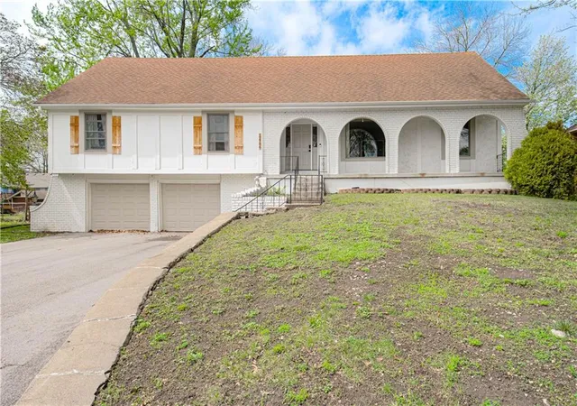Single family home for sale at 12706 Corrington Ave, Grandview, MO 64030 | MLS# 2646958