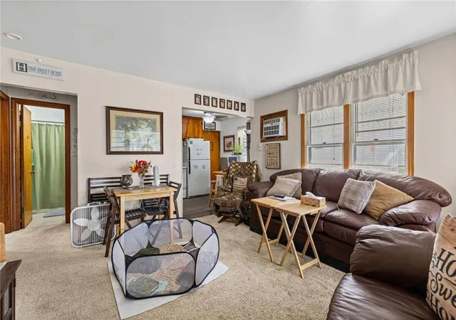 Listing Photo 5 - Condo for sale in building located at 535 S Arlington Ave, Independence, MO 64053