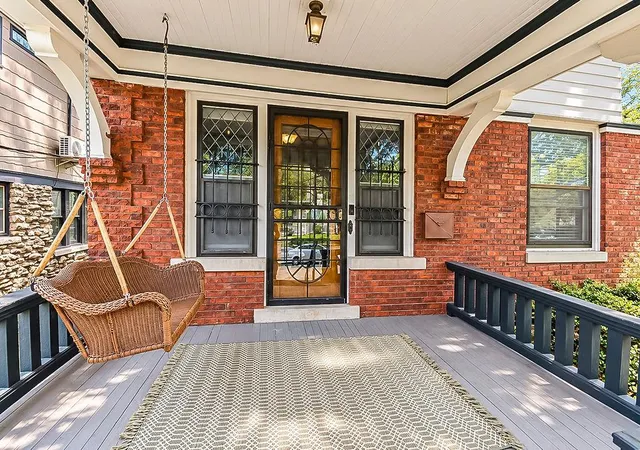 Photo 2 of Single family home for sale at 3215 Central St, Kansas City, MO 64111 | MLS# 2646976 | Listing updated on 2026-10-22