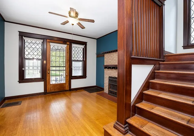 Photo 3 of Single family home for sale at 3215 Central St, Kansas City, MO 64111 | MLS# 2646976 | Listing updated on 2026-10-22