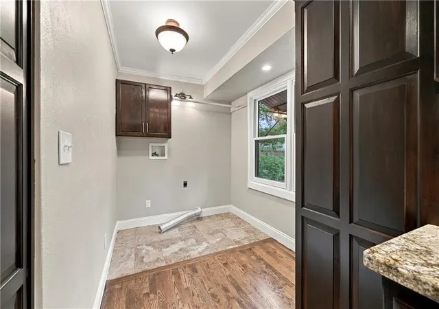 Photo 3 of Sale Pending at 1703 NE 77 Street, Kansas City, MO 64118 | MLS# 2646993 | Listing updated on 2026-10-17