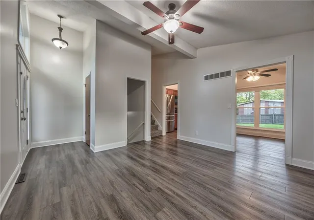 Photo 3 of Single family home for sale at 9400 W 83rd Terrace, Overland Park, KS 66212 | MLS# 2646995 | Listing updated on 2026-10-21