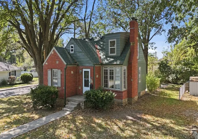 Photo 1 of Single family home for sale at 4920 Birch St, Roeland Park, KS 66205 | MLS# 2646998 | Listing updated on 2026-10-18
