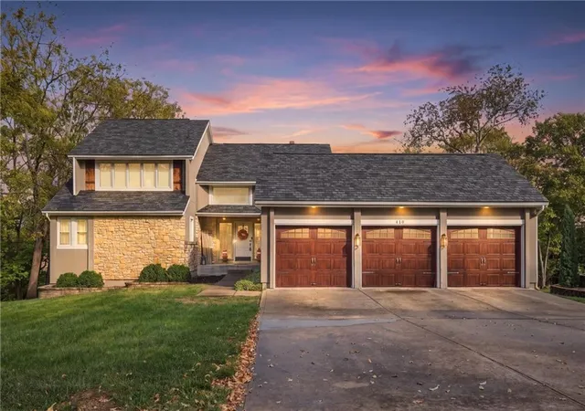 Photo 1 of Single family home for sale at 410 West 123rd Ter, Kansas City, MO 64145 | MLS# 2647000 | Listing updated on 2026-10-29